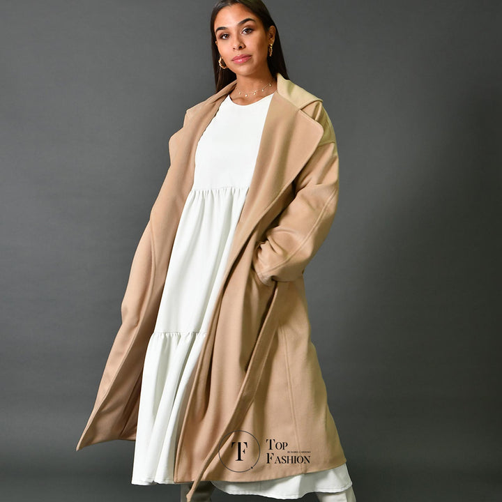 Sobretudo de Fazenda Bege com Gola e Cinto