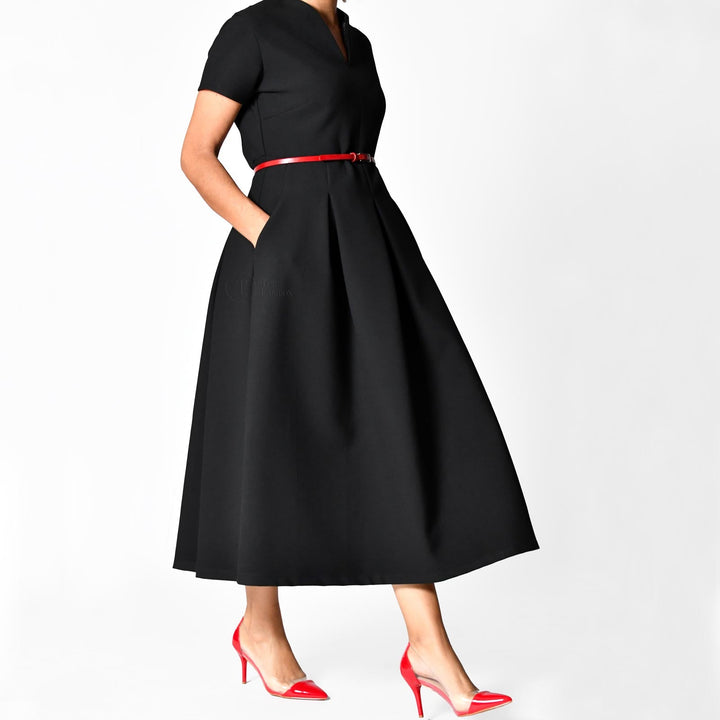 Vestido Comprido Preto com Pregas