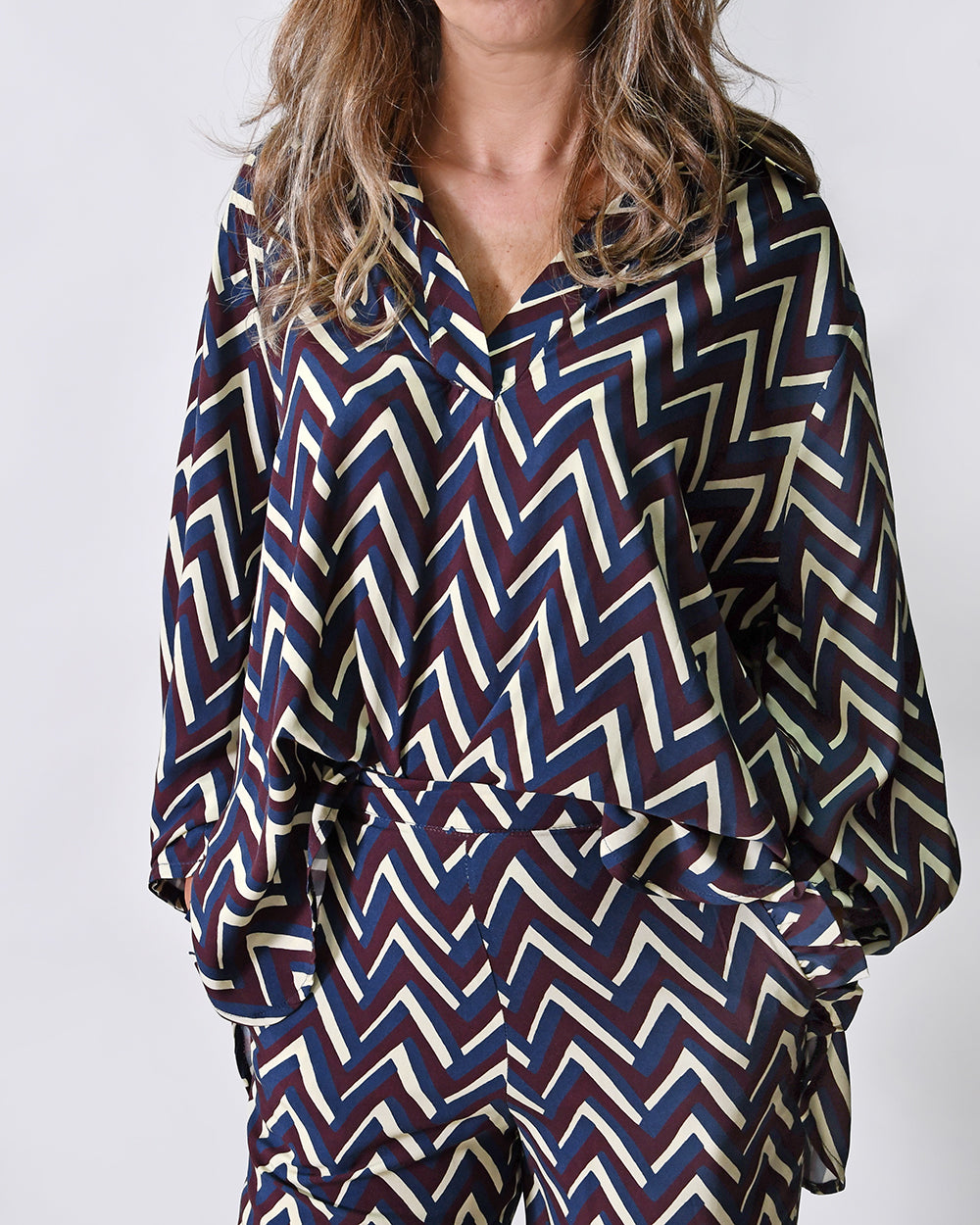 Conjunto com Padrão Azul e Bege