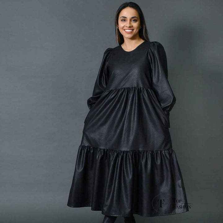 Vestido Tipo Boneca em Ecopele Preta