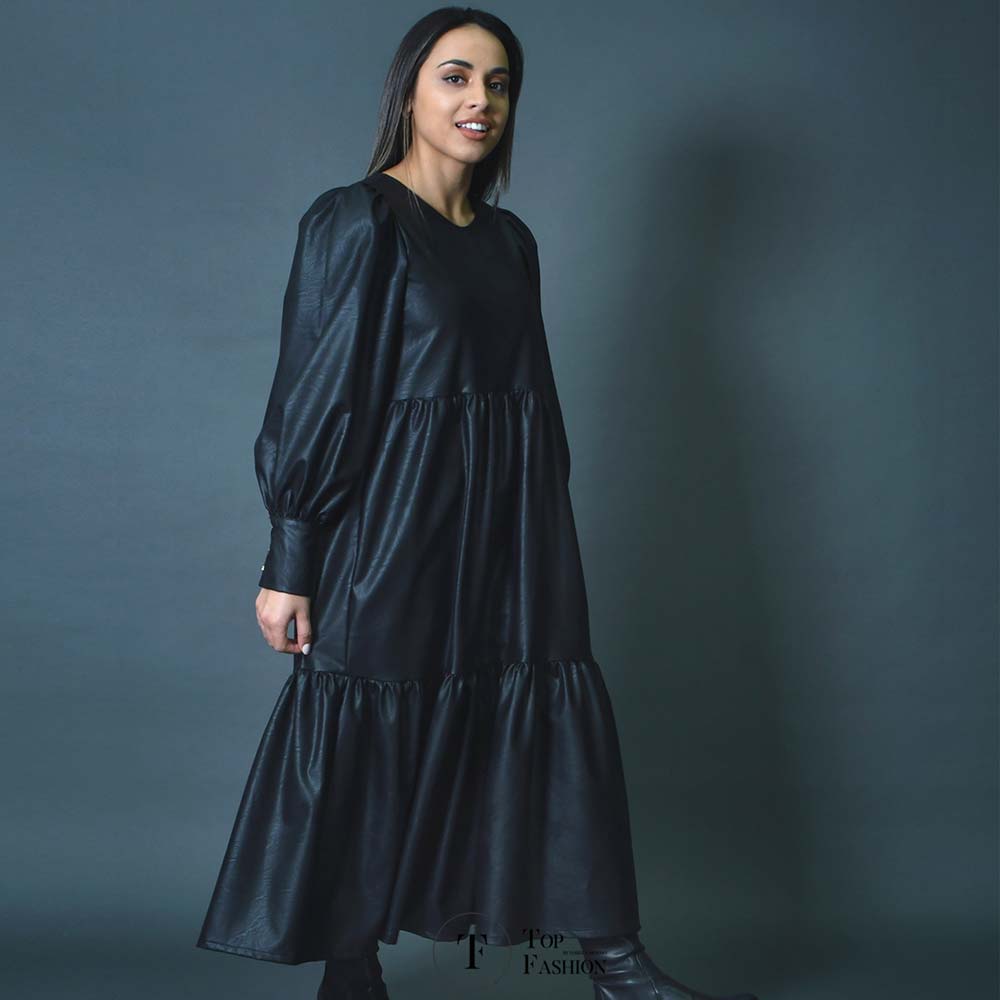 Vestido Tipo Boneca em Ecopele Preta